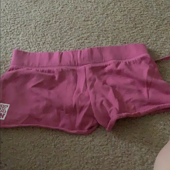 Shorts - Picture 2 of 2